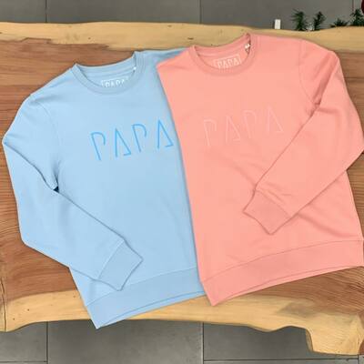 Idée cadeau 🎁
-
Les incontournables sweat-shirt PAPA à déposer sous le sapin 🌲
-
Disponible du S au XXL #papa #sweatshirts #ideecadeau #konsortium @papa_andco